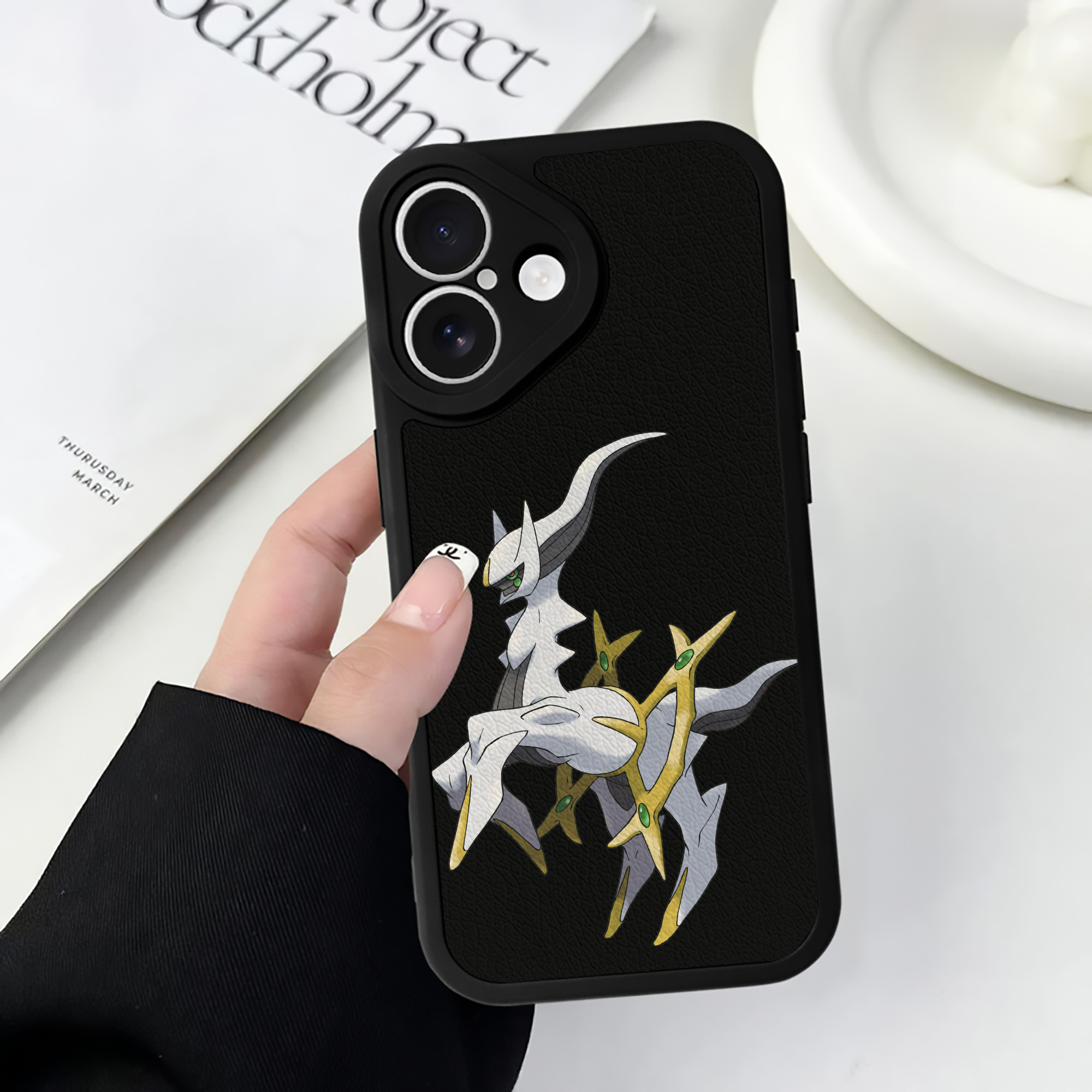 （画像用） ポケットモンスター Pokémon 【iPhone 16シリーズ対応】シリコンスマホケース（レザー調） 材質：シリコン